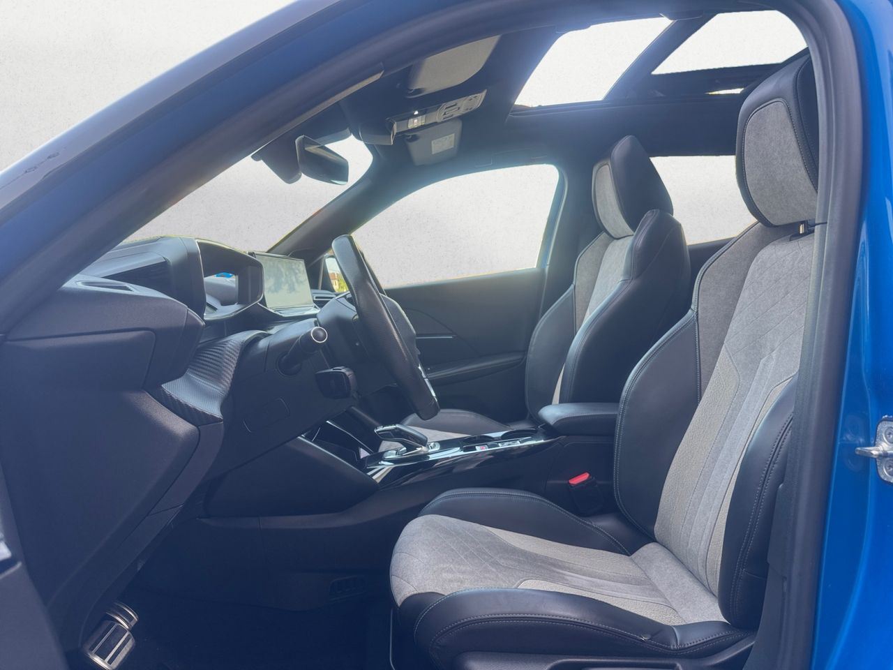 Peugeot e-2008 GT ELECTRICO 136 CV - Foto 2