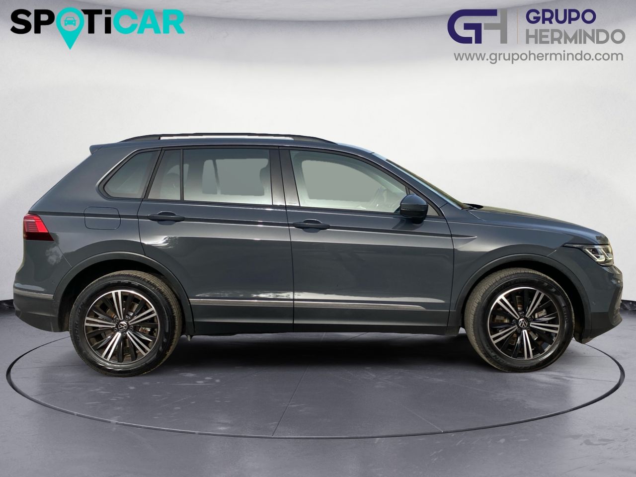 Volkswagen Tiguan LIFE 1.4 TSI HYBRID 180 KW 245 CV - Foto 2