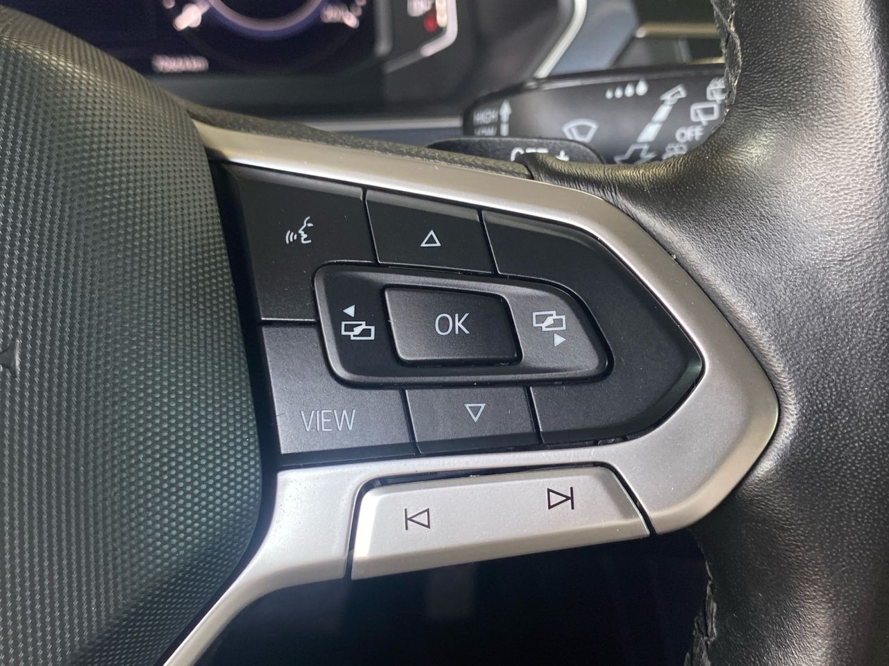 Volkswagen Tiguan LIFE 1.4 TSI HYBRID 180 KW 245 CV - Foto 2