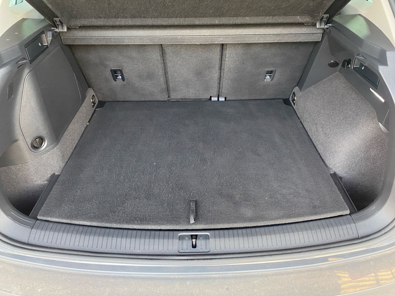Volkswagen Tiguan LIFE 1.4 TSI HYBRID 180 KW 245 CV - Foto 2