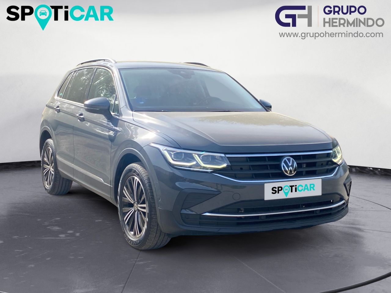 Volkswagen Tiguan LIFE 1.4 TSI HYBRID 180 KW 245 CV - Foto 2