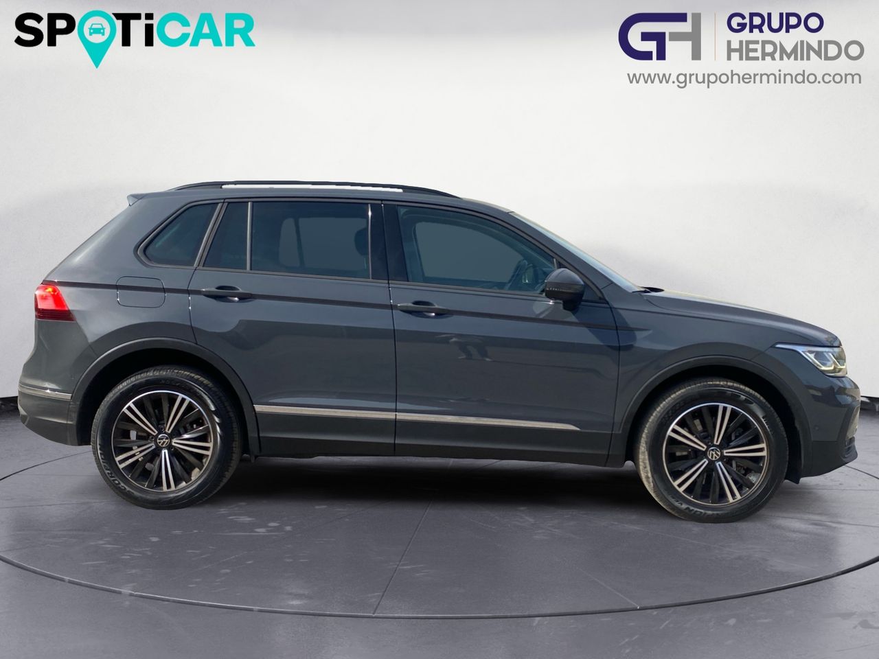 Volkswagen Tiguan LIFE 1.4 TSI HYBRID 180 KW 245 CV - Foto 2