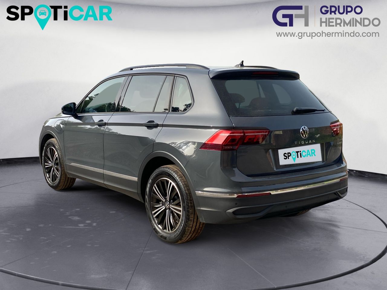 Volkswagen Tiguan LIFE 1.4 TSI HYBRID 180 KW 245 CV - Foto 2