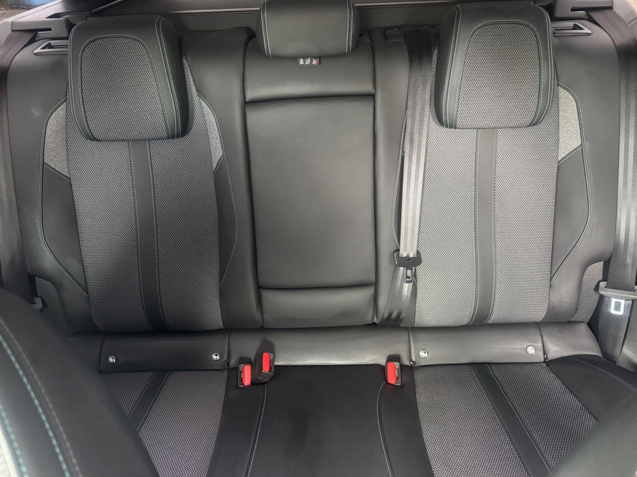 Peugeot 308 SW ALLURE BLUE HDI 130 CV EAT8 - Foto 2