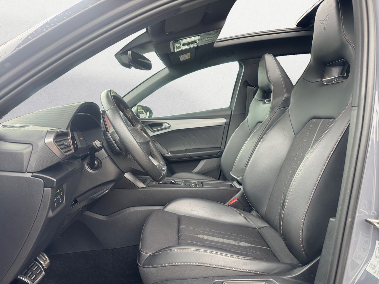 Cupra León SP PHEV 245 CV - Foto 2