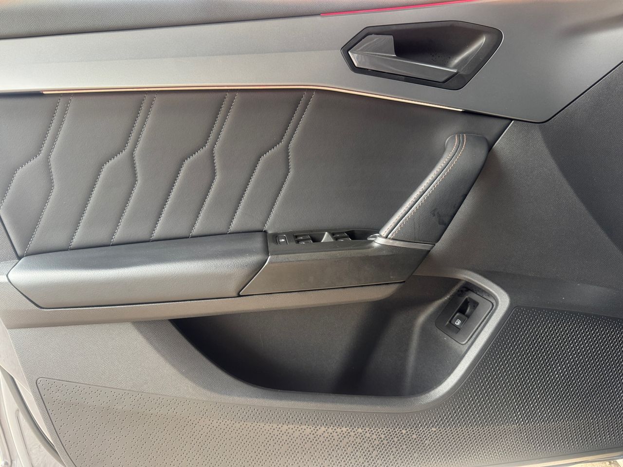 Cupra León SP PHEV 245 CV - Foto 2