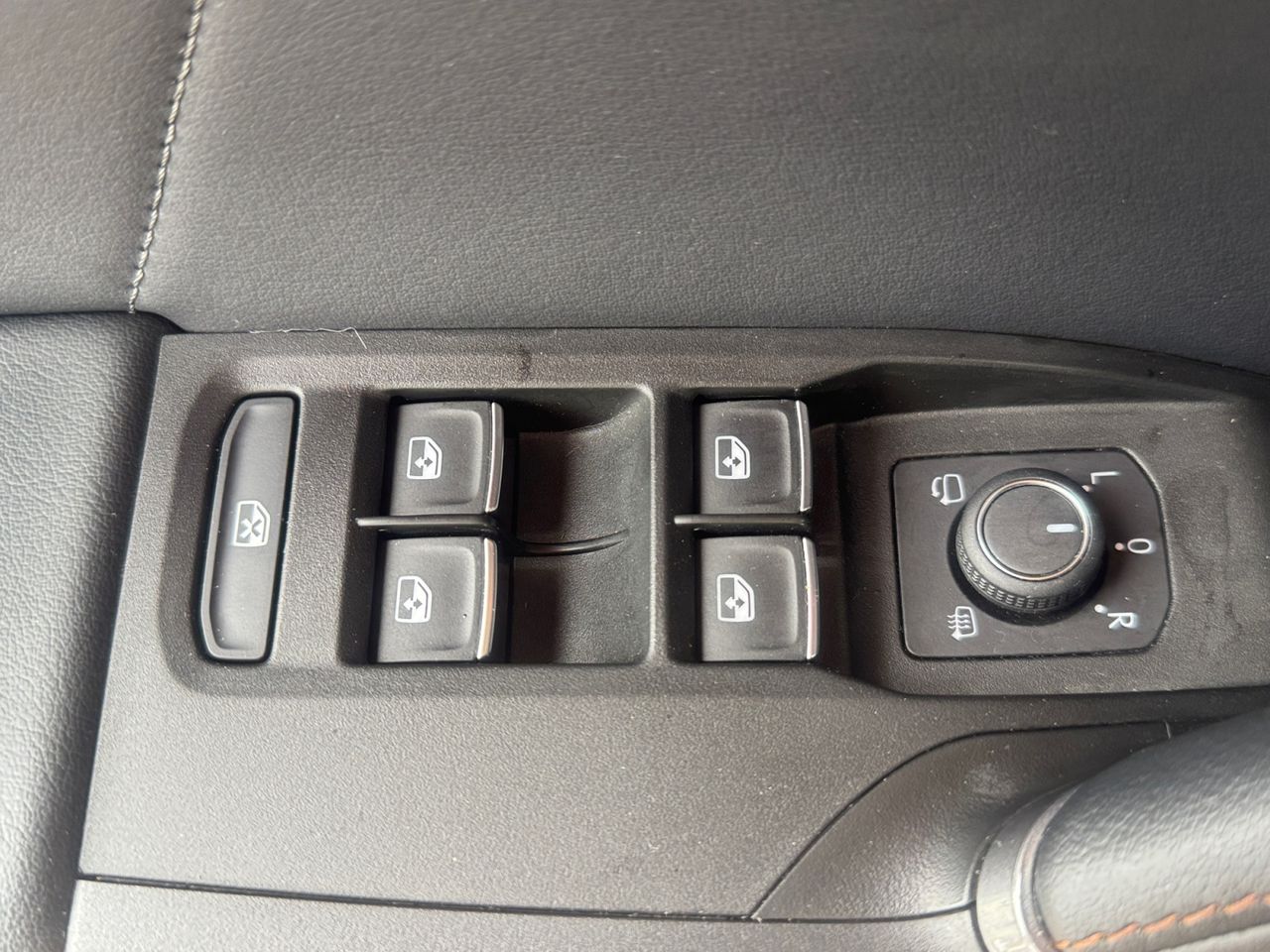 Cupra León SP PHEV 245 CV - Foto 2