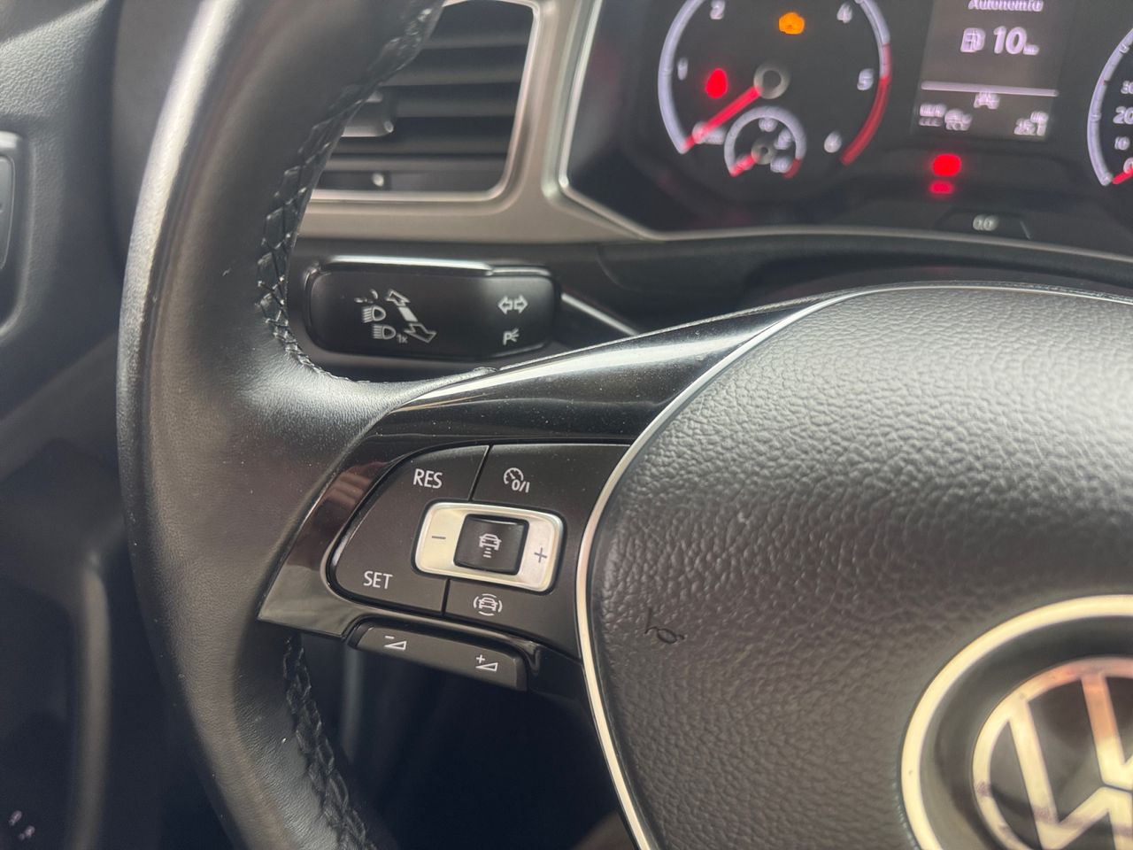 Volkswagen T-Roc ADVANCE 2.0 TDI 110 KW 150 CV DSG - Foto 2