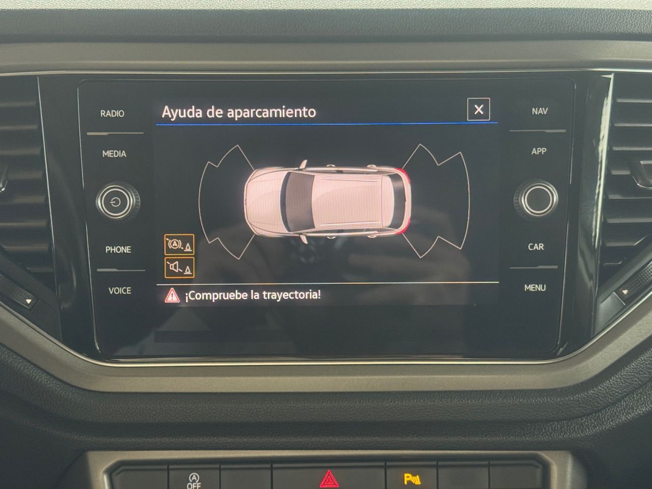 Volkswagen T-Roc ADVANCE 2.0 TDI 110 KW 150 CV DSG - Foto 2