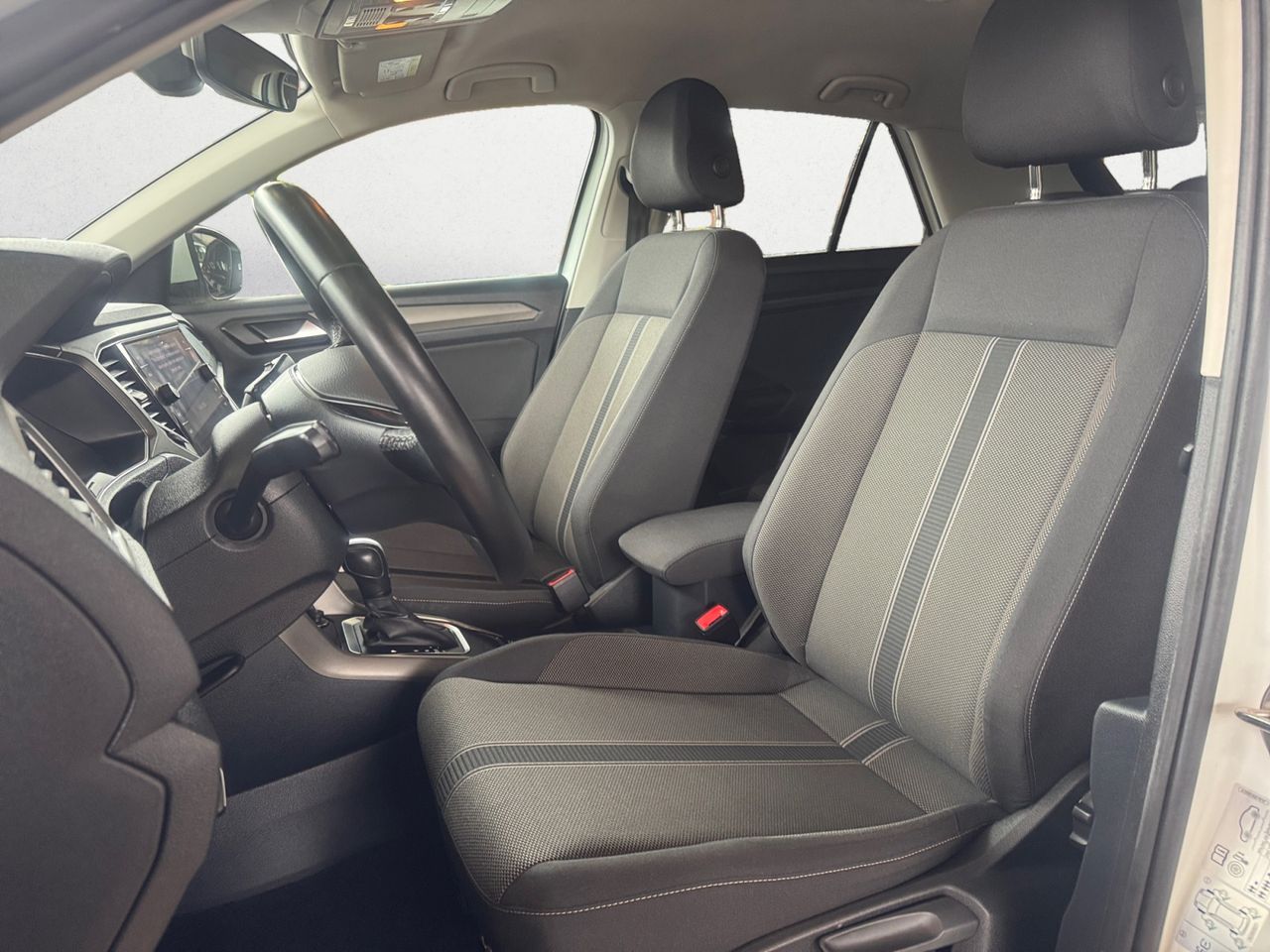 Volkswagen T-Roc ADVANCE 2.0 TDI 110 KW 150 CV DSG - Foto 2