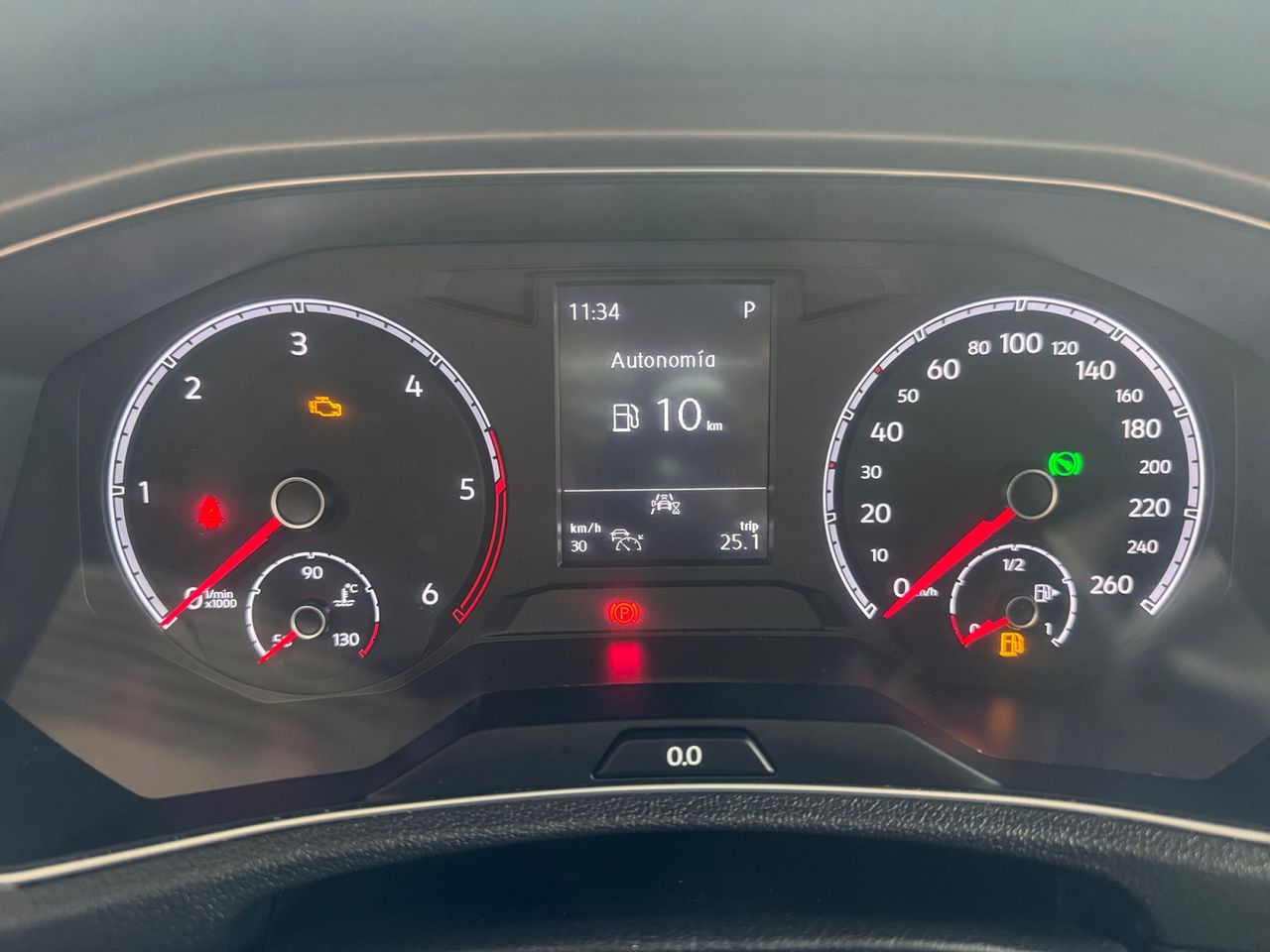 Volkswagen T-Roc ADVANCE 2.0 TDI 110 KW 150 CV DSG - Foto 2