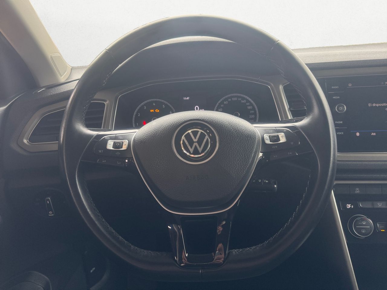 Volkswagen T-Roc ADVANCE 1.0 TSI 81 KW 110 CV - Foto 2