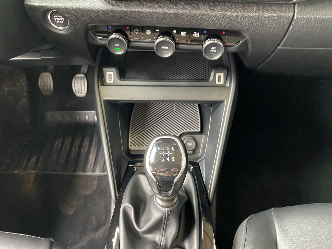 Citroën C4 BLUE HDI 110 CV FEEL PACK - Foto 2