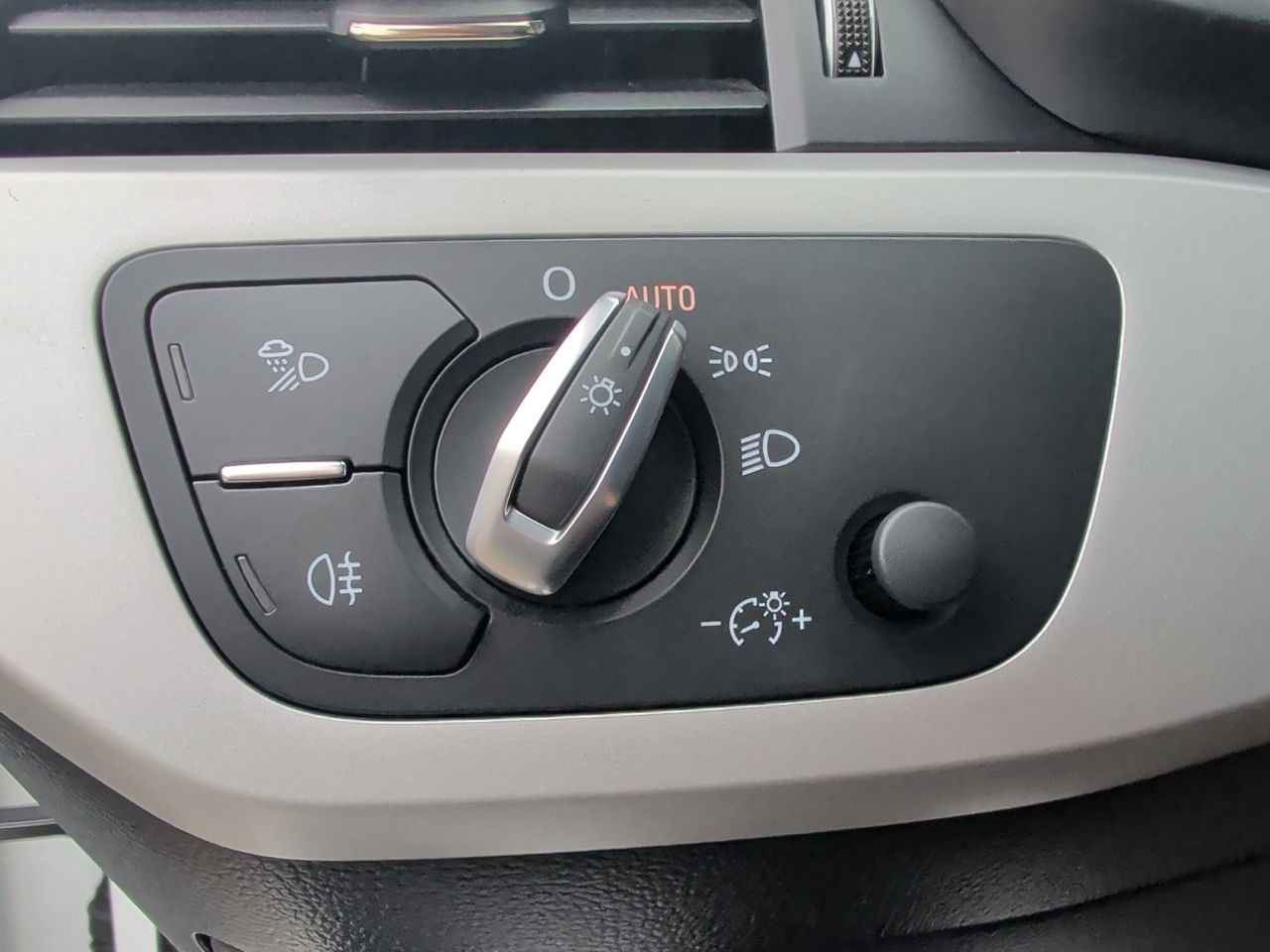 Audi A4 AVANT 40 TDI S LINE QUATTRO S TRONIC - Foto 2