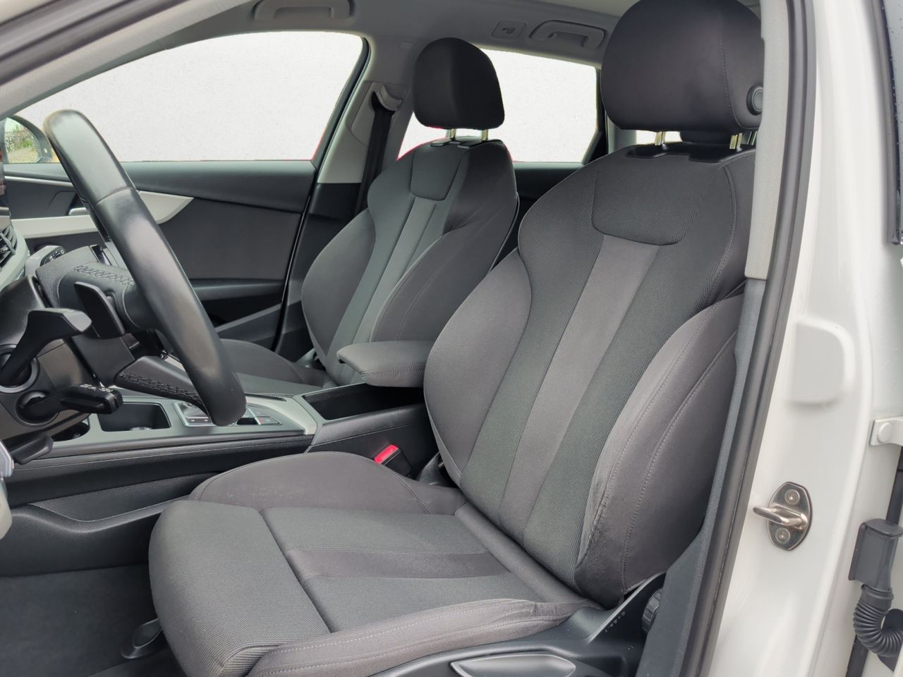 Audi A4 AVANT 40 TDI S LINE QUATTRO S TRONIC - Foto 2