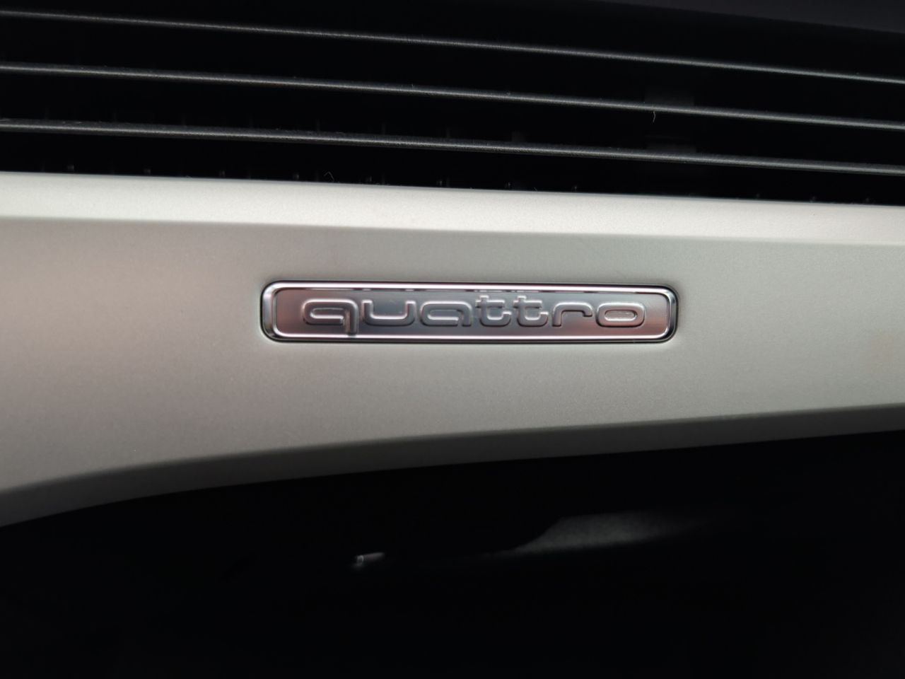 Audi A4 AVANT 40 TDI S LINE QUATTRO S TRONIC - Foto 2