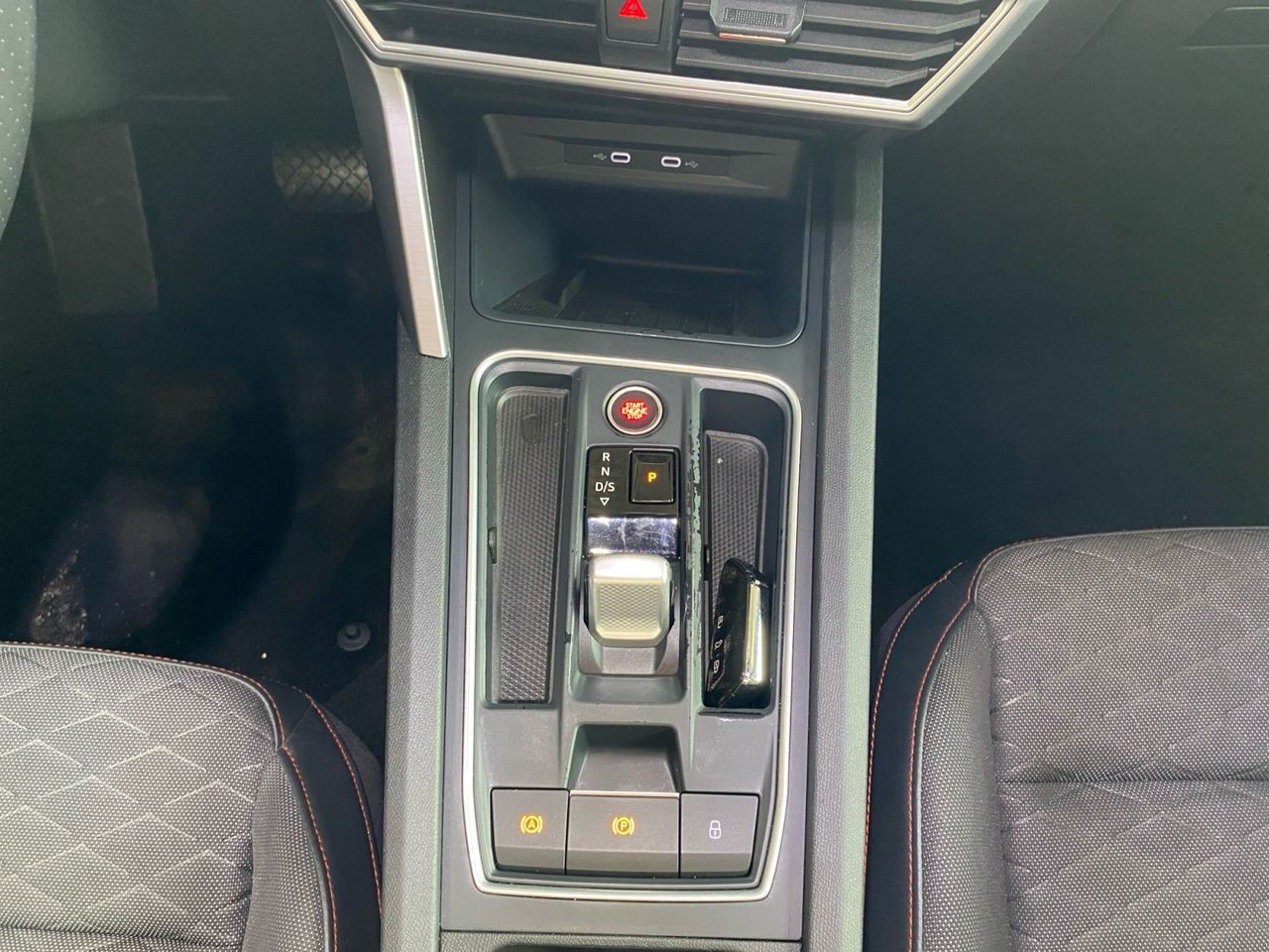 Seat Leon SP 1.5 e TSI DSG SS FR 150 CV - Foto 2