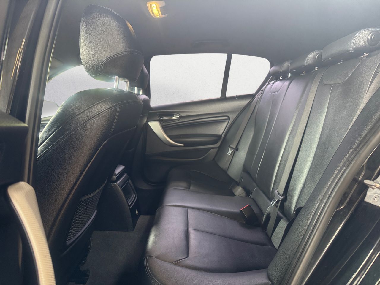 BMW Serie 1 118 D - Foto 2