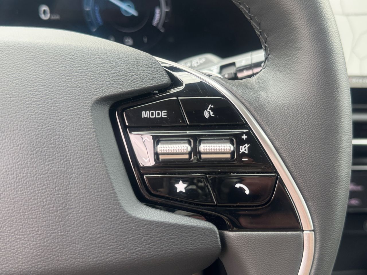 Kia Niro 1.6 HEV EMOTION - Foto 2