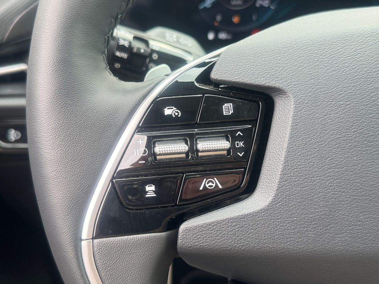 Kia Niro 1.6 HEV EMOTION - Foto 2