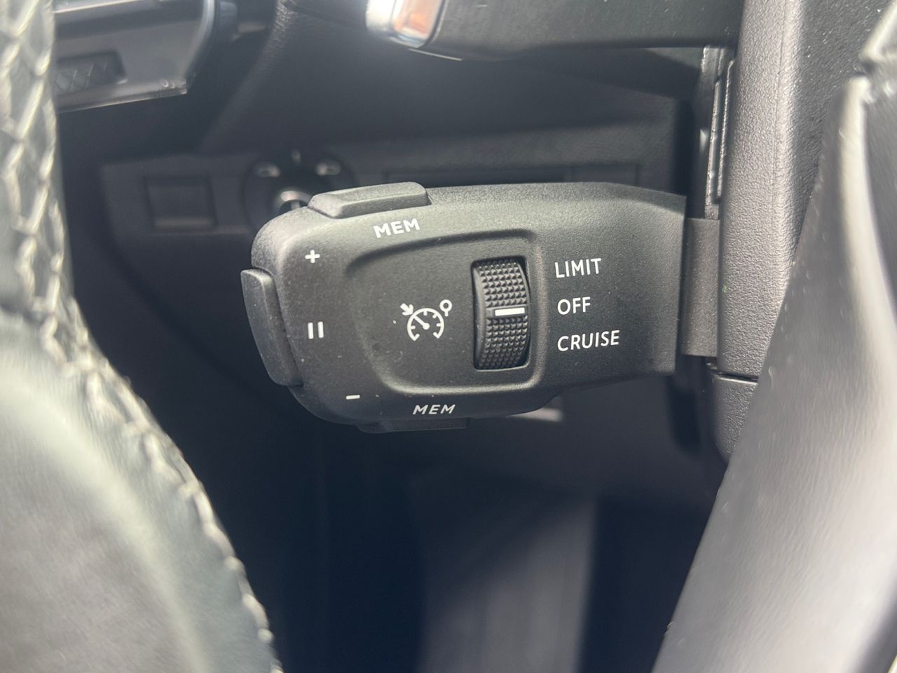 DS DS 7 BLUE HDI 130 AUT RIVOLI - Foto 2