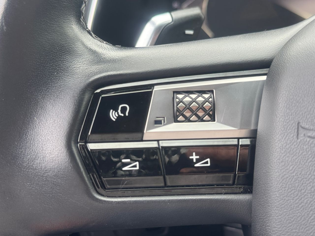 DS DS 7 BLUE HDI 130 AUT RIVOLI - Foto 2