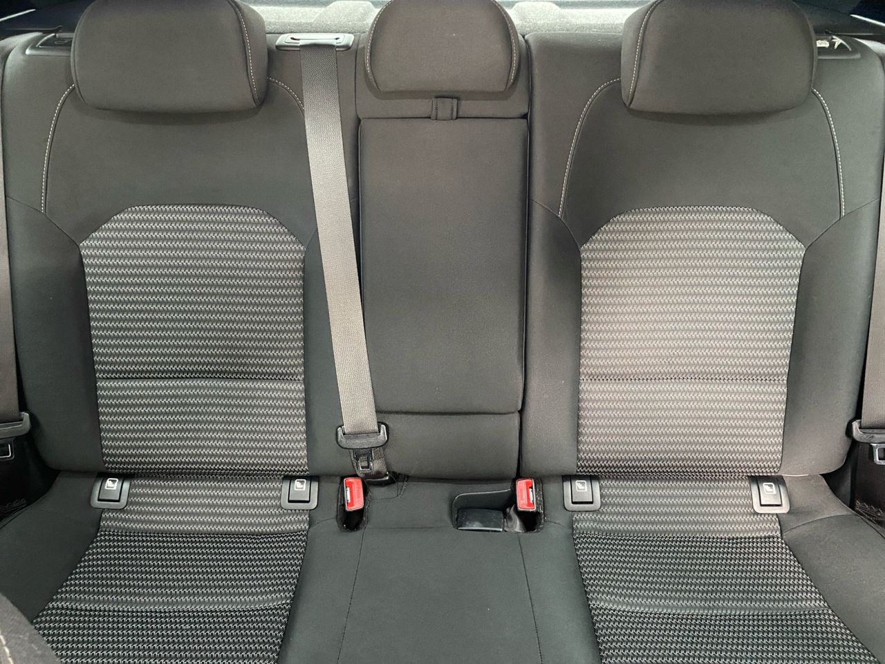 Kia Ceed 1.0 T GDI DRIVE 120 CV - Foto 2