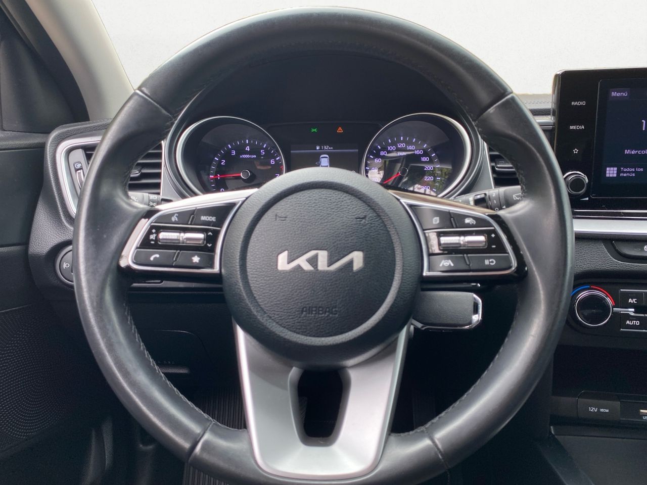 Kia Ceed 1.0 T GDI DRIVE 120 CV - Foto 2