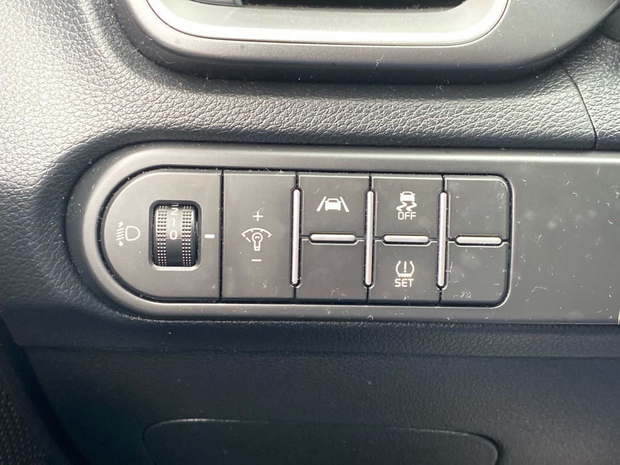 Kia Ceed 1.0 T GDI DRIVE 120 CV - Foto 2