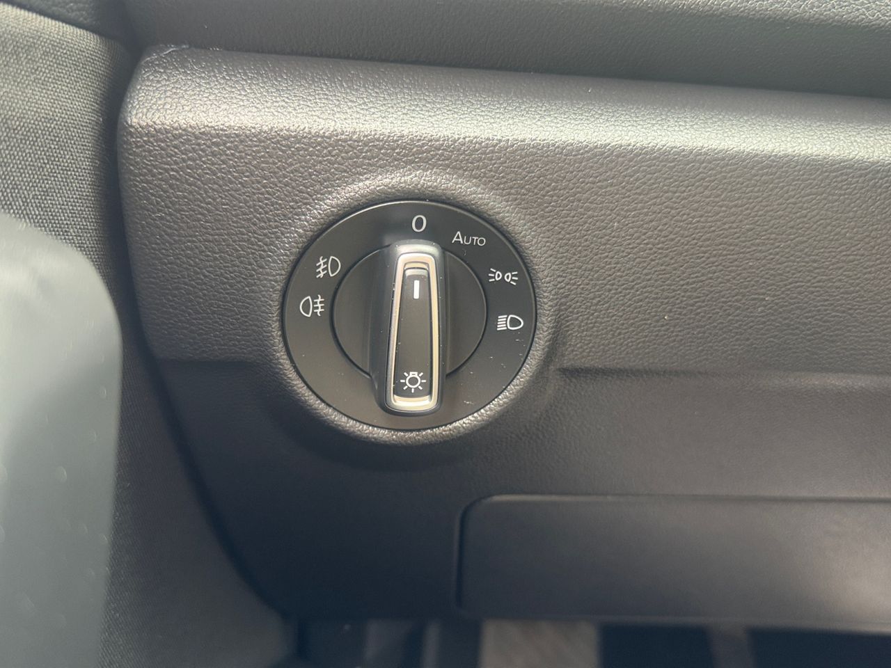 Volkswagen T-Roc 2.0 TDI ADVANCE 115 CV - Foto 2