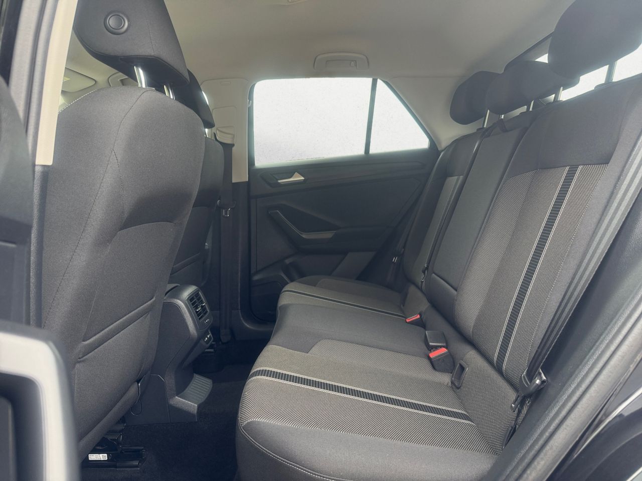 Volkswagen T-Roc 2.0 TDI ADVANCE 115 CV - Foto 2