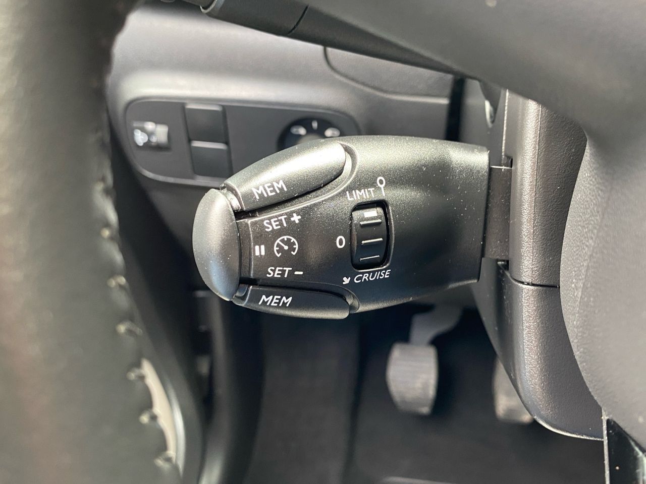 Citroën C3 PURE TECH 83 CV FEEL PACK - Foto 2