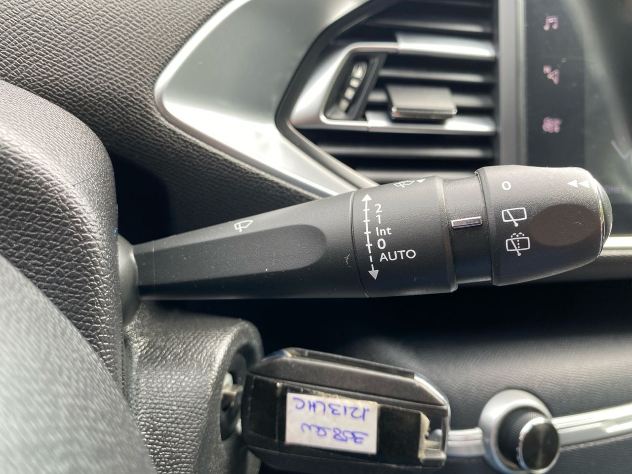 Peugeot 308 SW ALLURE PURE TECH 130 CV - Foto 2