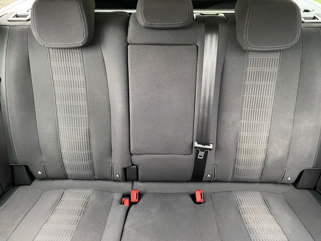 Peugeot 308 SW ALLURE PURE TECH 130 CV - Foto 2