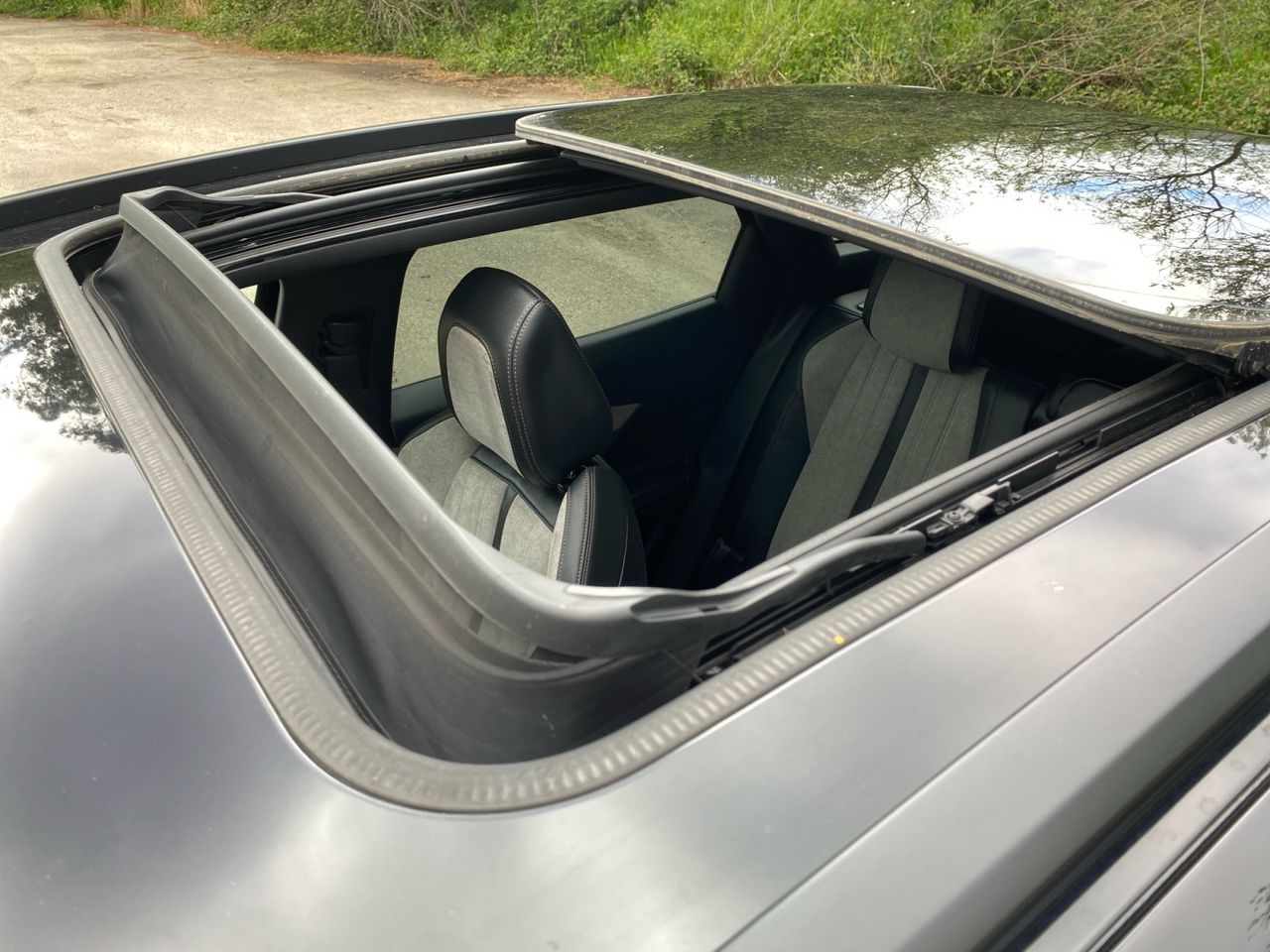 Peugeot 3008 Hybrid GT PACK HYBRID 300 e EAT8 - Foto 2