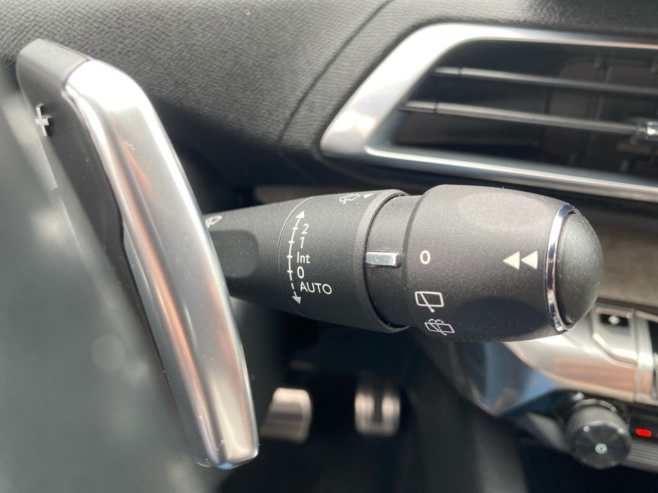 Peugeot 3008 Hybrid GT PACK HYBRID 300 e EAT8 - Foto 2