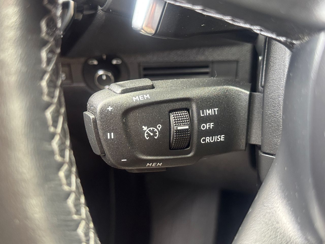 DS DS 7 BLUE HDI 130 CV AUT RIVOLI - Foto 2