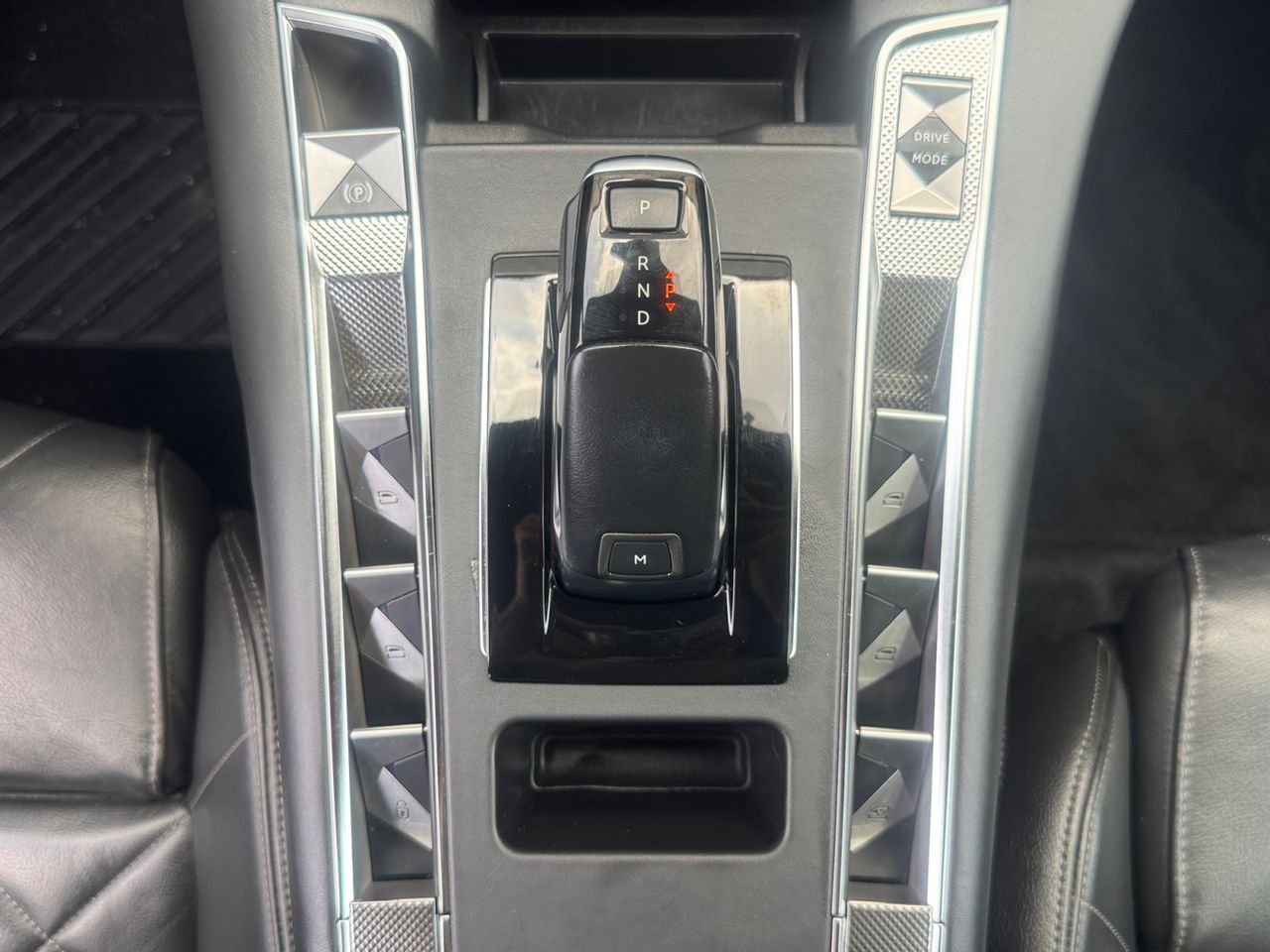 DS DS 7 BLUE HDI 130 CV AUT RIVOLI - Foto 2