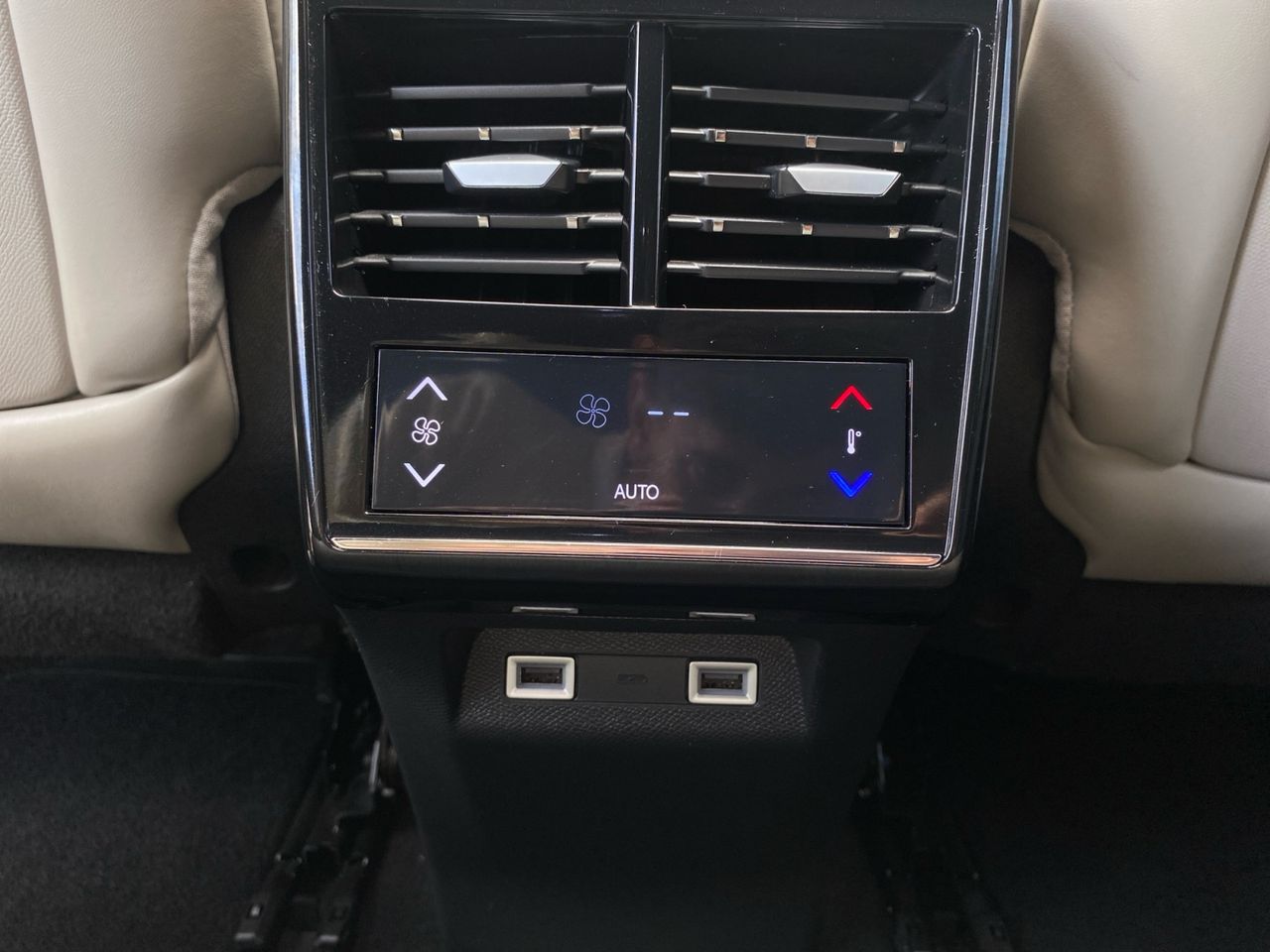 DS DS 7 E TENSE 4X4 360 LA PREMIERE - Foto 2