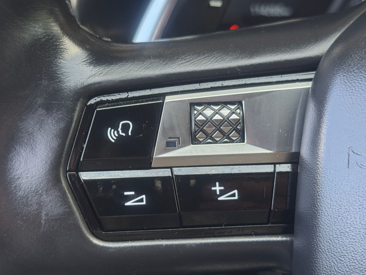 DS DS 7 Crossback E TENSE 300 4X4 LIGNE NOIRE - Foto 2