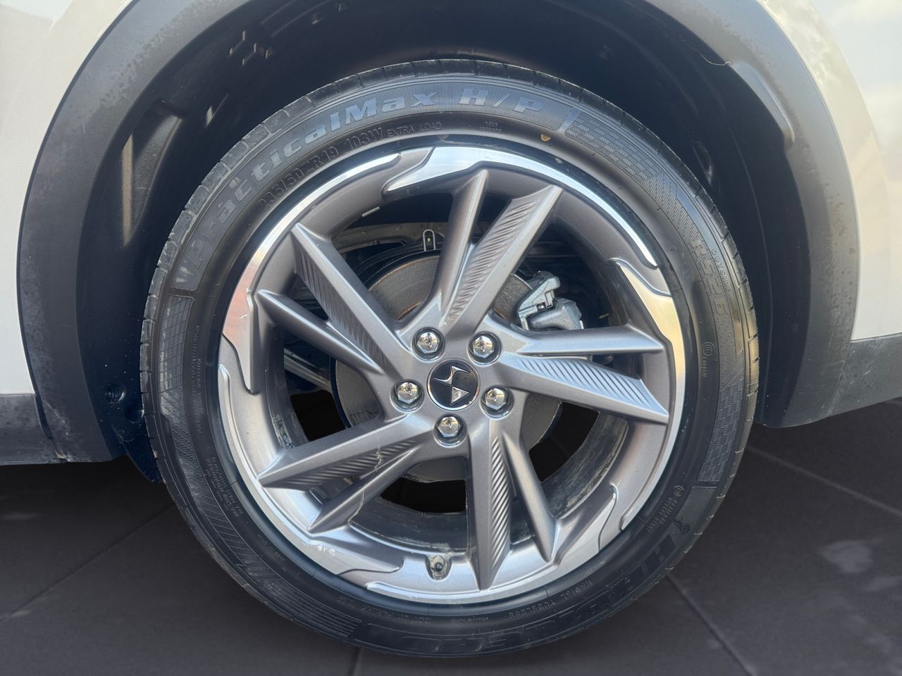 DS DS 7 Crossback E TENSE 300 4X4 LIGNE NOIRE - Foto 2