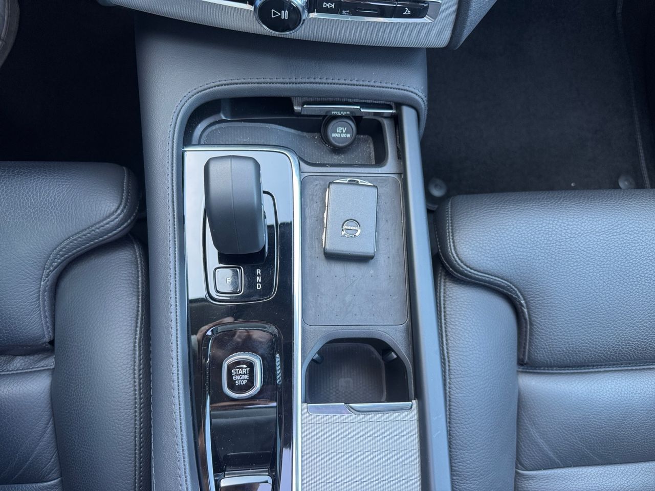 Volvo XC90 2.0 B5 D AWD PLUS DARK - Foto 2