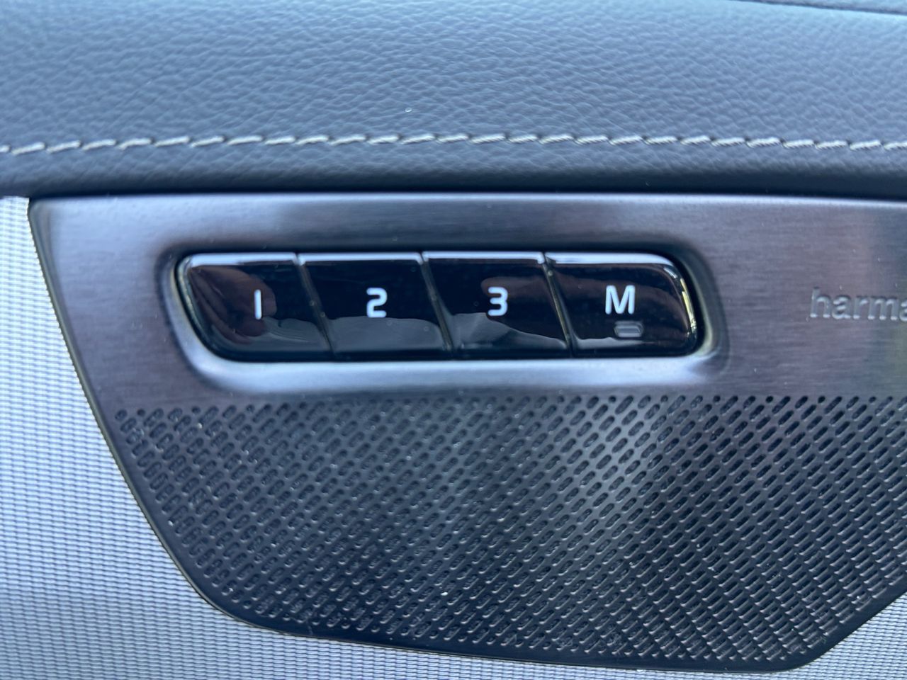 Volvo XC90 2.0 B5 D AWD PLUS DARK - Foto 2