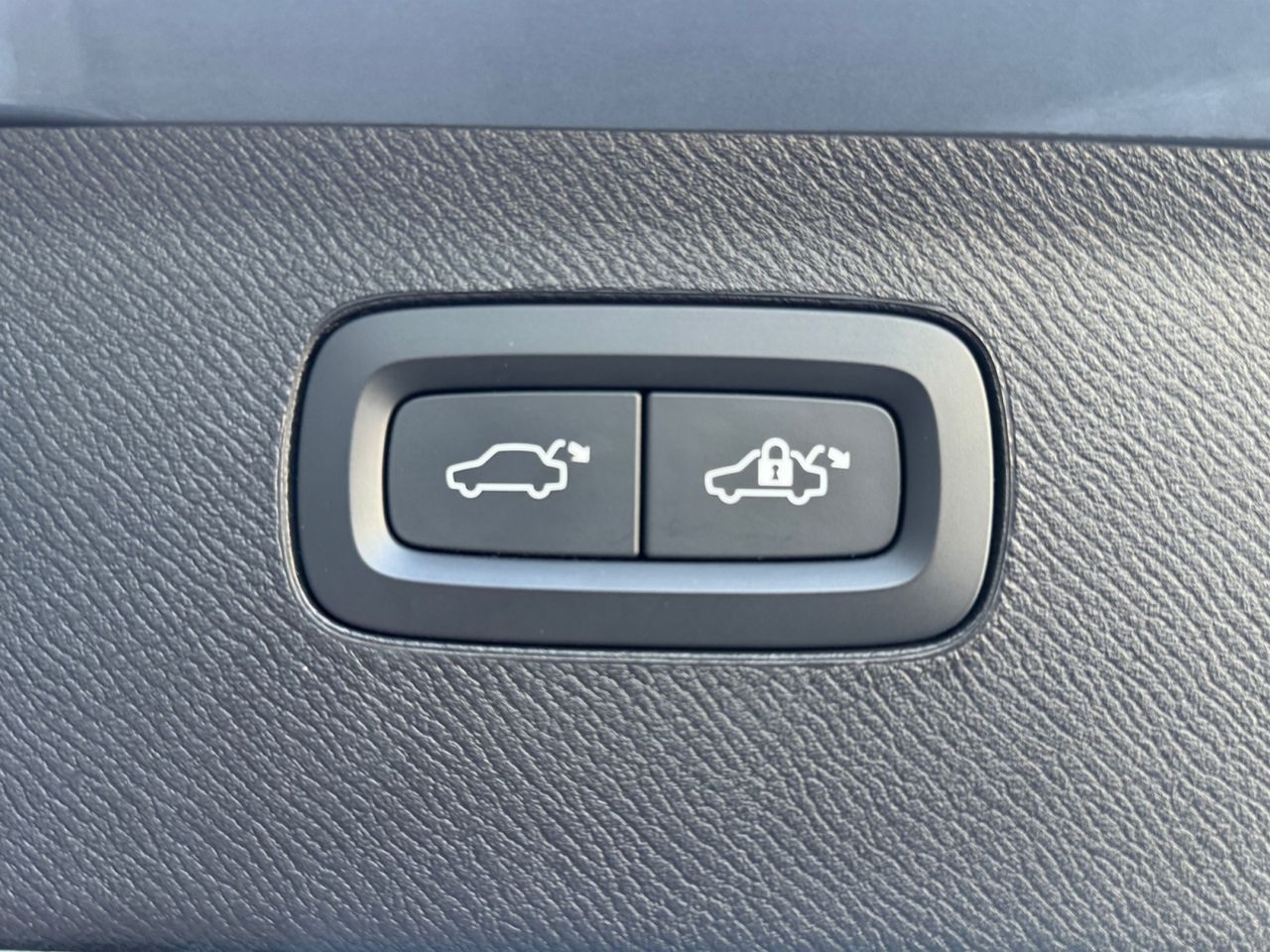 Volvo XC90 2.0 B5 D AWD PLUS DARK - Foto 2