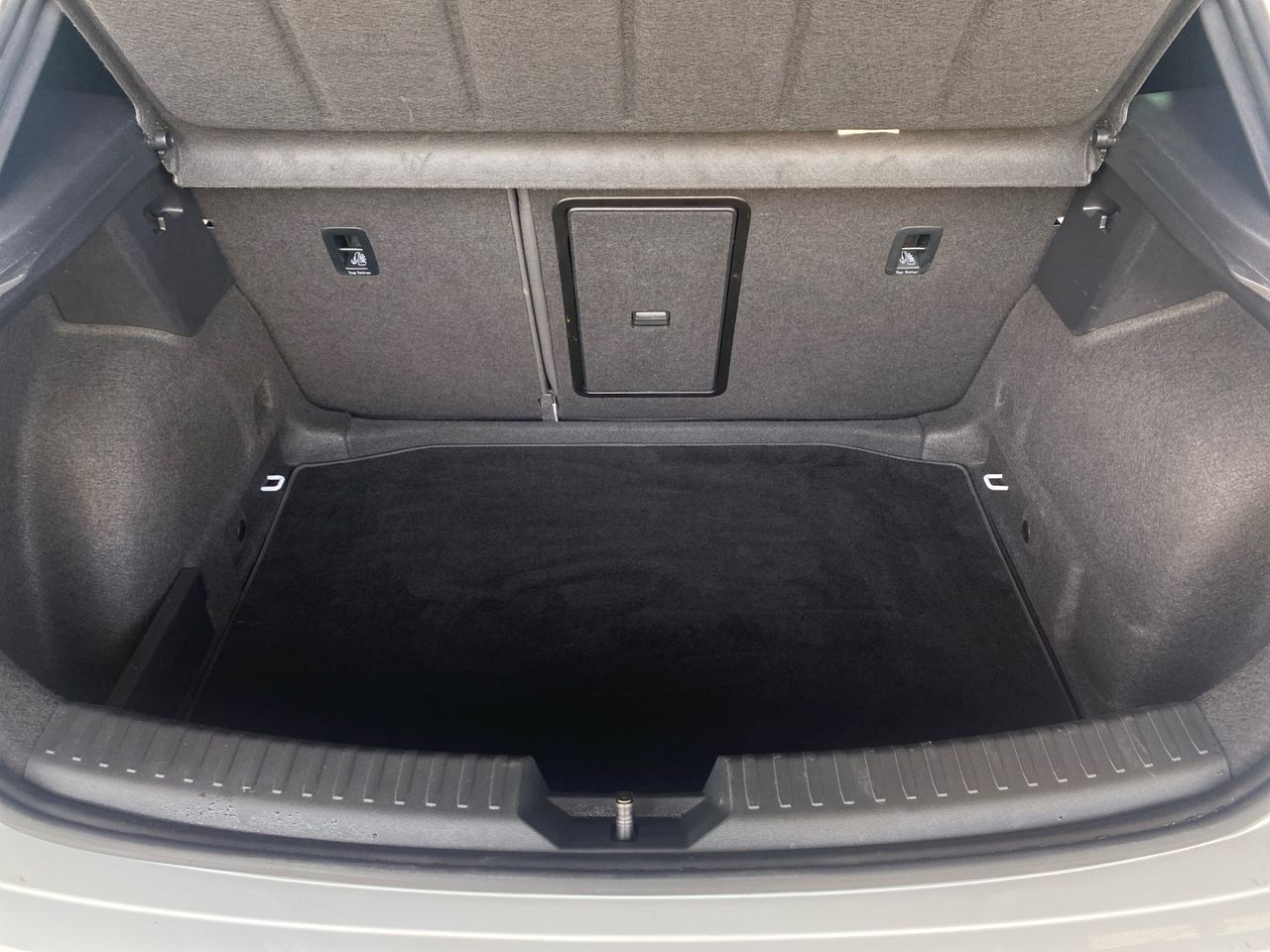 Seat Leon 1.5  eTSI FR DSG 150 CV - Foto 2