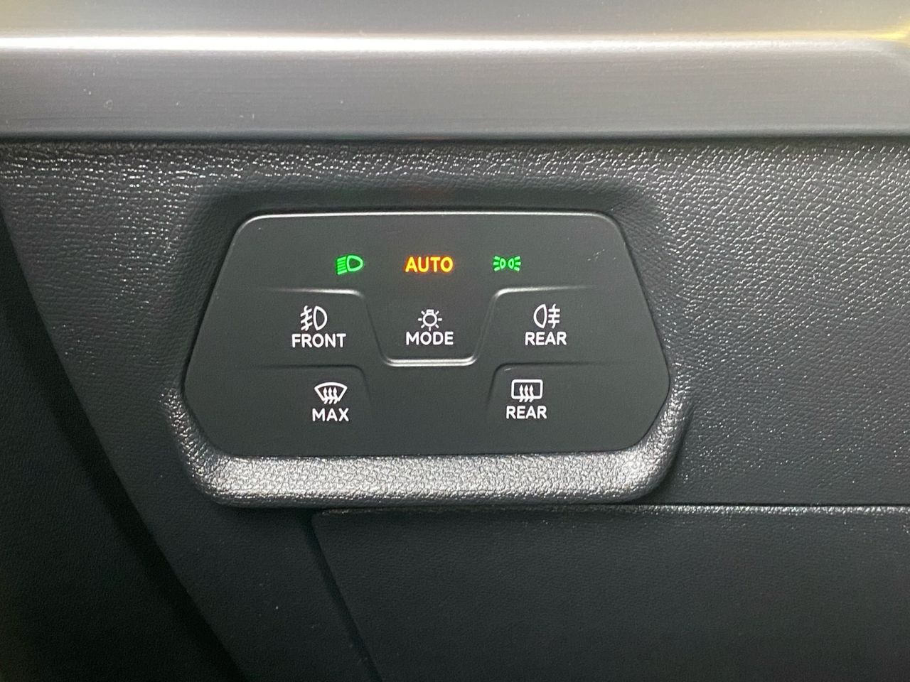 Seat Leon 1.5  eTSI FR DSG 150 CV - Foto 2