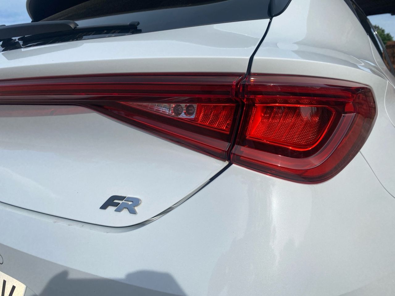 Seat Leon 1.5  eTSI FR DSG 150 CV - Foto 2