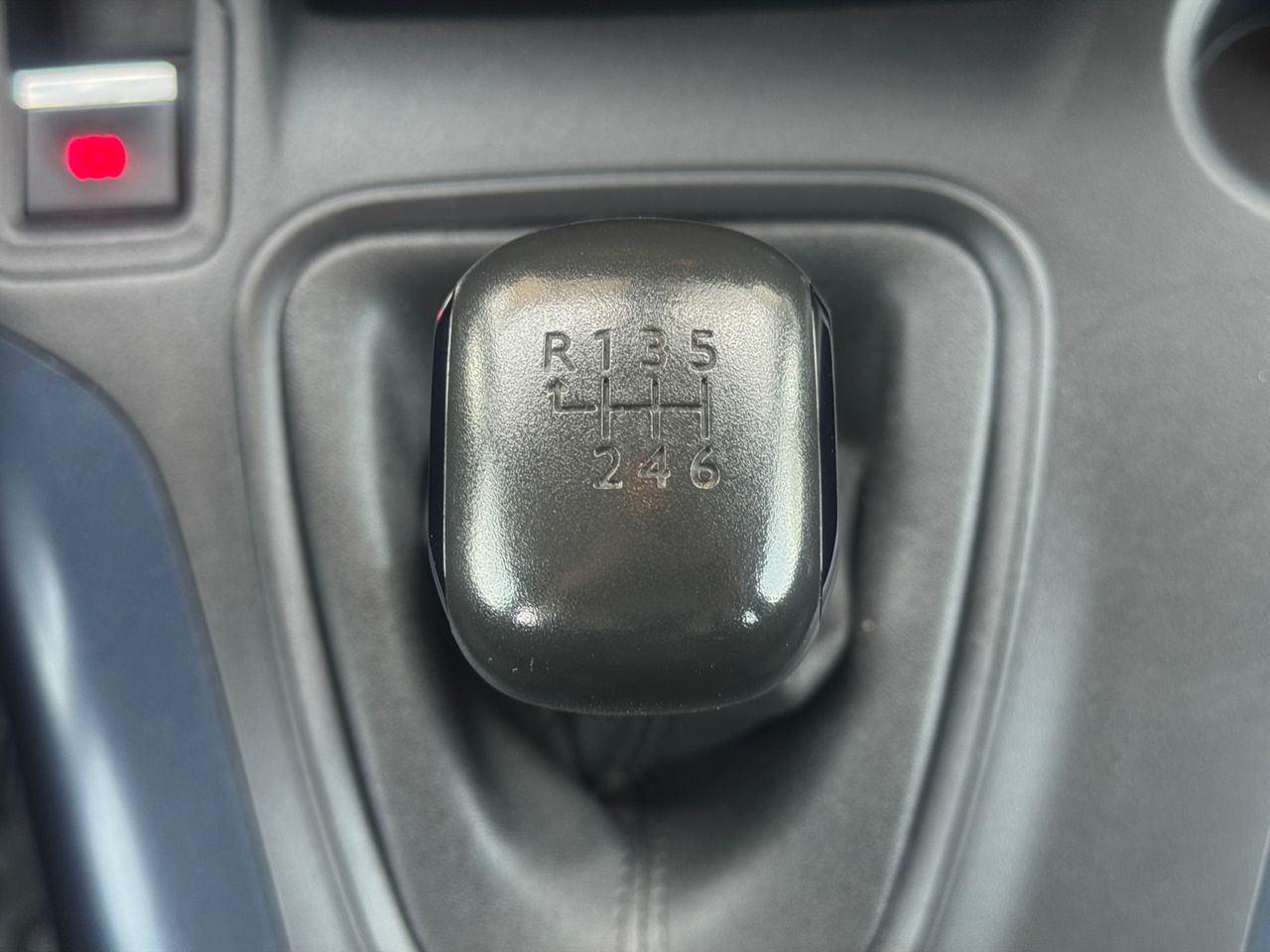 Peugeot Rifter ALLURE BUSINESS STANDARD BLUE HDI 100 CV - Foto 2