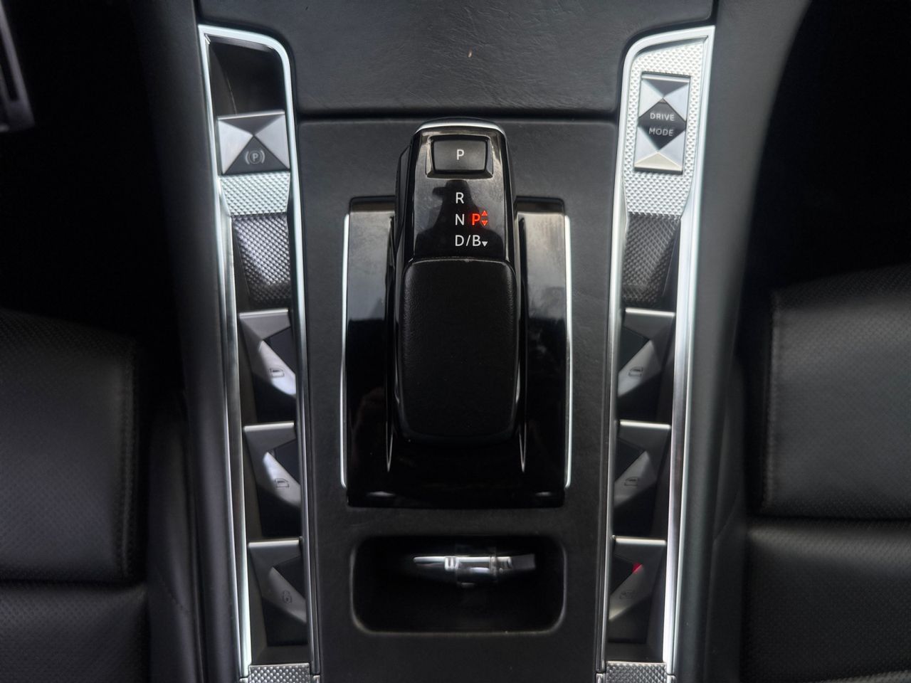 DS DS 7 Crossback E TENSE 300 4X4 RIVOLI - Foto 2