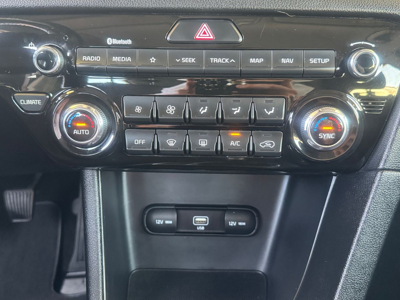 Kia Sportage 1.6 MHEV DRIVE 100 KW 136 CV 4X2 - Foto 2